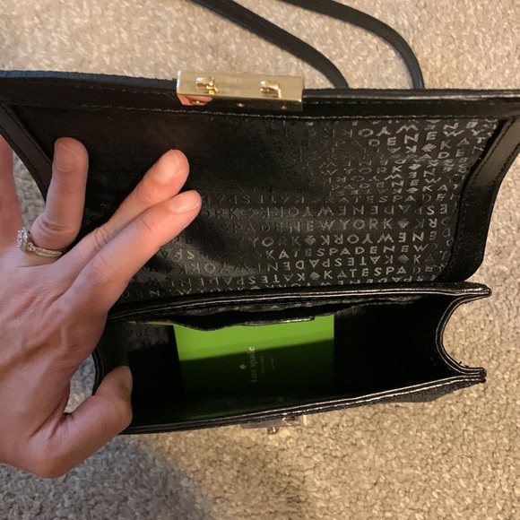 Kate Spade purse - Picture 4 of 5